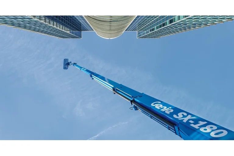 Blue cherry picker