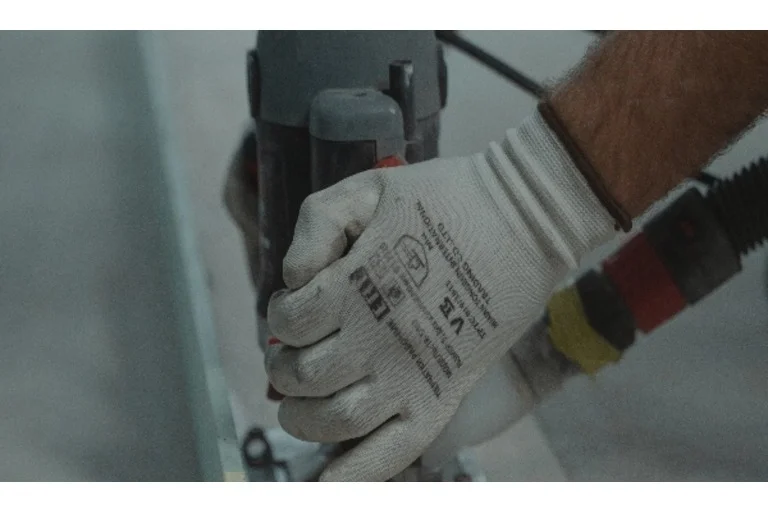 Man wearing gloves