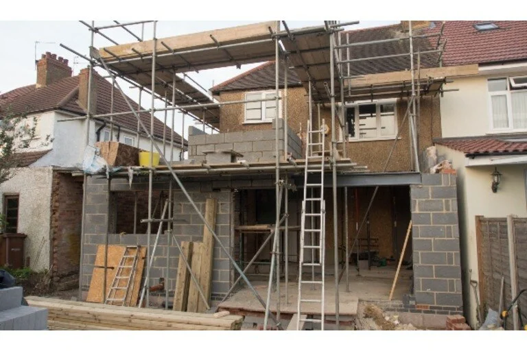 Construction of an extension on a house